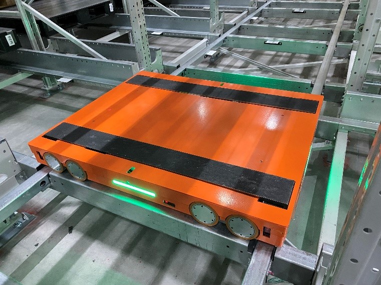 神奈川県|精密化学メーカー(搬送ロボット4台)